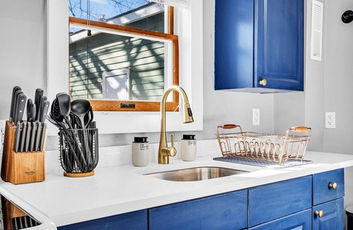 Southern Coast Apartment | Dog-Friendly Saco Suite - Walk to Downtown Bars & Dining
