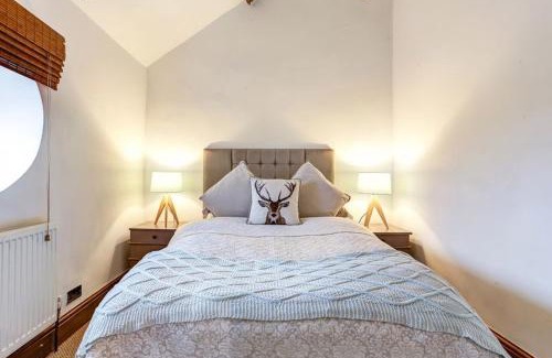 Congleton House | Explore The Saddlery Cheshire: Pet-Friendly 5-Star Retreat