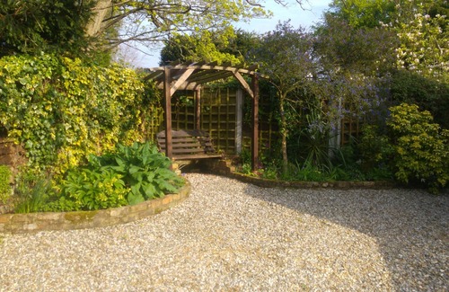 Penycae Cottage | Romantic Retreat at The Saddlery with Spa and Breakfast