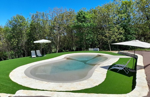 Monterubbiano Apartment | Experience The Saddlery: Two-Room Apartment with Ocean View