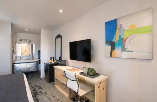 South Capitol Hotel | Oceanfront Escape at The Sage Hotel: Pet Friendly & Poolside
