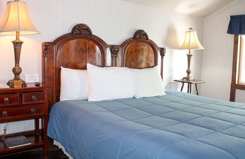 Salado Apartment | The Salado Inn Tyler Suite