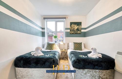 Trafford Apartment | Sale Symphony Suite: Ideal for Business and Leisure Stays