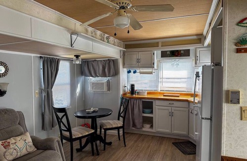 North Topsail Beach House | The Salty Camper NTB