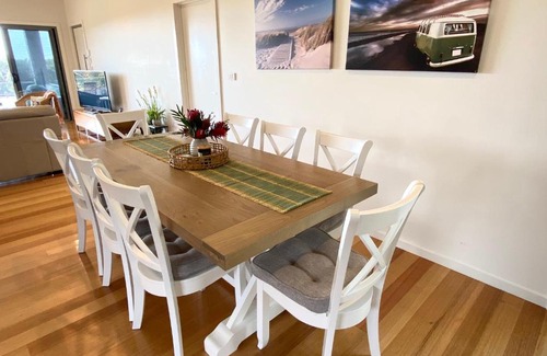 Greens Beach House | Experience The Salty Gem - Oceanside Retreat in Tasmania