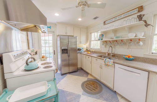 Tybee Island Cottage | Ultimate Salty Mermaid Cottage: Private Pool & Ocean Views