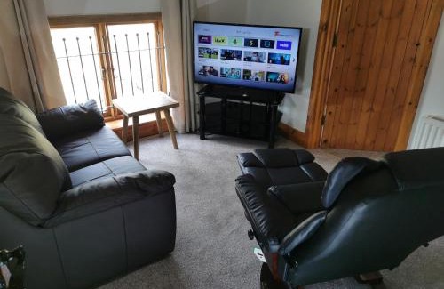 Albrighton Apartment | Discover The Sanctuary at Boningale Manor - 4 Star Retreat
