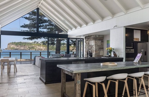 Avalon Beach House | Relax at The Sanctuary: Oceanfront Oasis with Pool & Breakfast