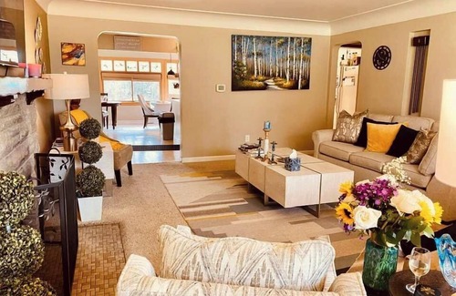 Flat Rock Bed & Breakfast | Experience The Sanctuary On Huron River: 10/10 Rated Getaway