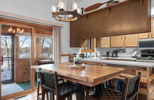 Cameron Cabin | Experience The Sanctuary on the Chetek / Prairie Lake Chain