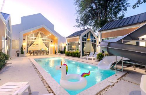Hua Hin Villa | The Sand and I Private Pool Villa Huahin near Beach