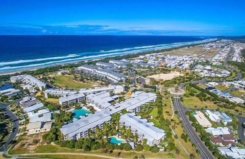 Casuarina Apartment | Elegant 2-Bed Dual Key with Private Plunge Pool Access