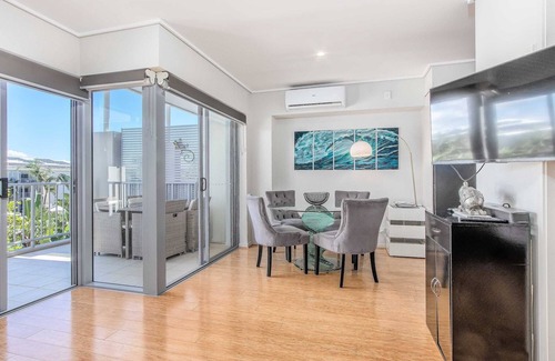 Casuarina Apartment | Discover a Pool View Apartment with Private Patio & WIFI