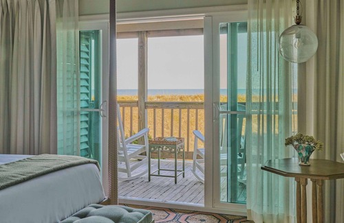 Duck Hotel | Relax at Sanderling Resort: 4-Star Ocean View Getaway
