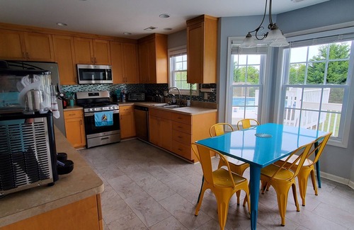 Cape Charles House | Experience The Sandpiper: Family Retreat with Private Pool