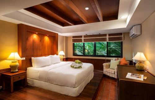 Nai Harn Apartment | Explore The Sands: 2 Bedroom Apartment Near Naiharn Beach