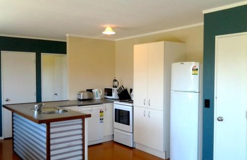Matarangi House | Relax at The Sands - Matarangi Holiday House with Ocean Views