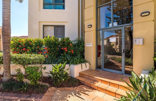 Yamba Apartment | Experience The Sands Resort: Oceanfront Bliss Awaits