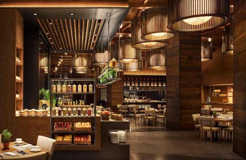 Haitang District Hotel | Experience The Sanya EDITION: Oceanfront Luxury & Spa