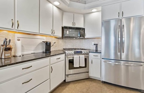 Saugatuck House | Top-Rated Saugabuck House | Lakefront Retreat Near Downtown