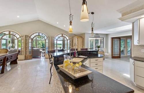 Saugatuck House | Top-Rated Saugabuck House | Lakefront Retreat Near Downtown