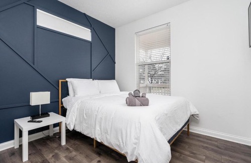 Fall Creek Place House | Stylish 3BR Getaway with Family and Pet-Friendly Perks
