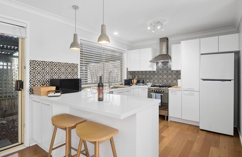 Moss Vale House | Experience The Scotty House: Pet Friendly & Family Ready
