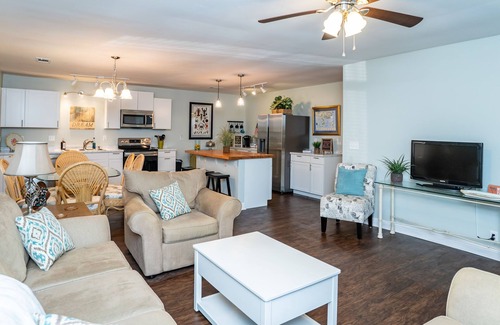 Port Royal House | Experience The Sea Islander: Your Oceanfront Retreat!