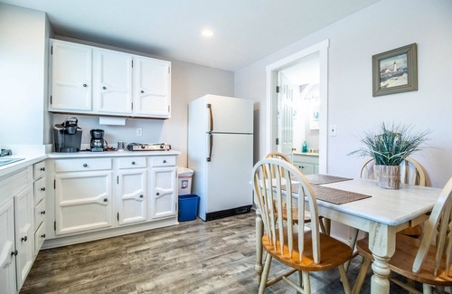 Ogunquit Hotel | Inviting Sea View Motel with Pool & Oceanfront Dining
