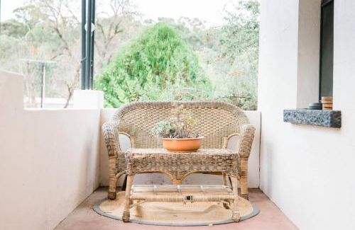 Clare House | Discover The Secret Figtree Cottage - 4-Star Retreat