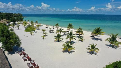 Koh Rong Hotel | Discover The Secret Garden Koh Rong: 4-Star Oceanfront Getaway