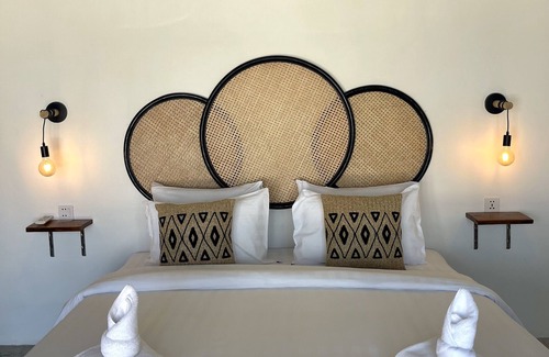 Koh Rong Hotel | Discover The Secret Garden Koh Rong: Guest Rated 9.8/10