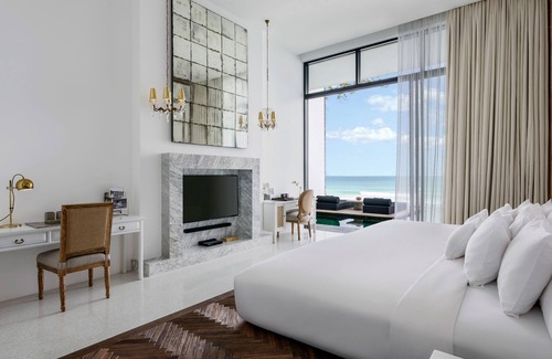 Chaweng City Center Hotel | Discover The Secret Pool Villas By The Library with Pools