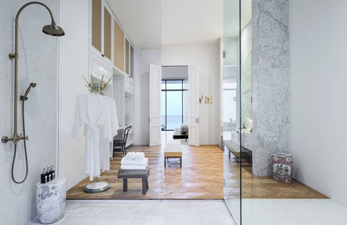 Chaweng City Center Hotel | Discover The Secret Pool Villas By The Library with Pools