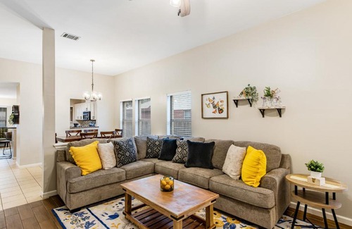 Pflugerville House | Exceptional Stay at The Secretariat: Pet and Child Friendly