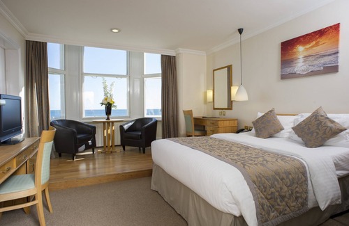 Douglas Hotel | The Sefton