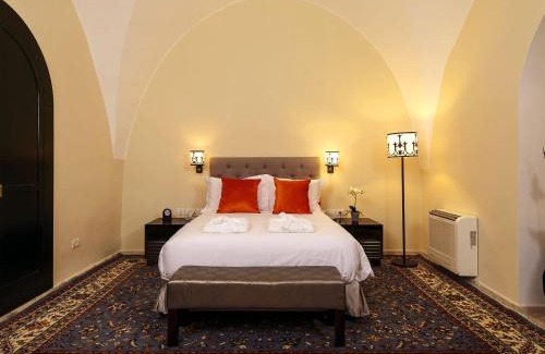Old City Hotel | Discover The Sephardic House Hotel in the Jewish Quarter