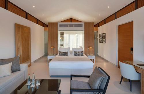 Ein Gev Hotel | Experience The Setai Sea Of Galilee: Oceanfront Bliss Awaits