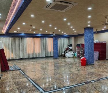 Sapotra Hotel | The Shastri Hotel & Residency