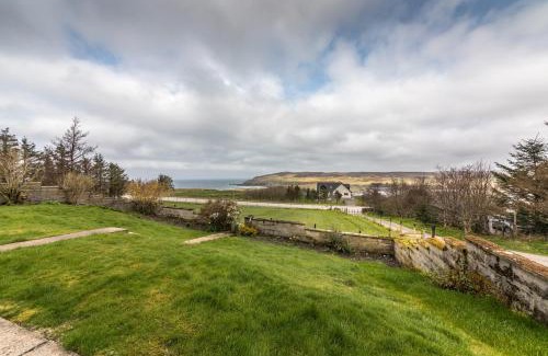 Melvich Bed & Breakfast | Oceanfront Escape at The Sheiling B&B - NC 500