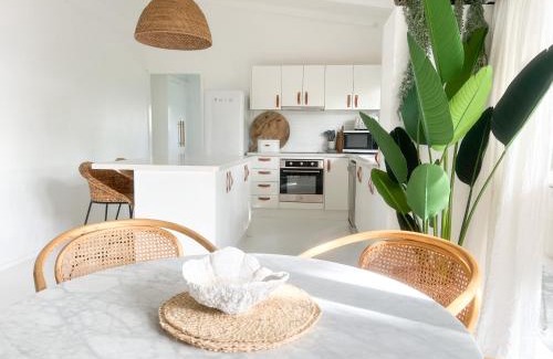 Woorim House | Experience Romance at The Shell House with Ocean Views