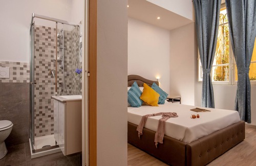 Prati House | Family-Friendly Courtyard Rome Suite with Breakfast Included