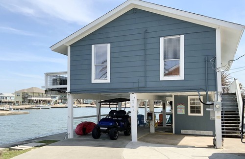 Jamaica Beach House | Exceptional Shell Shack: Canal Home with Beach Access