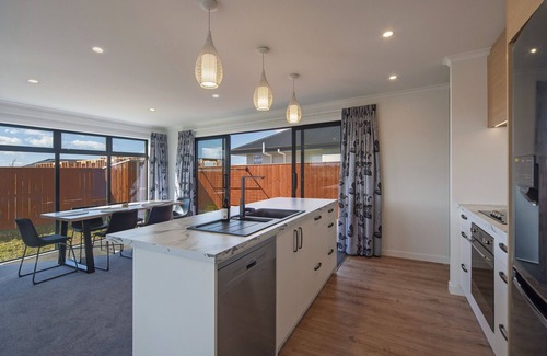 Richmond House | Experience Comfort at The Shepherds Retreat in Richmond