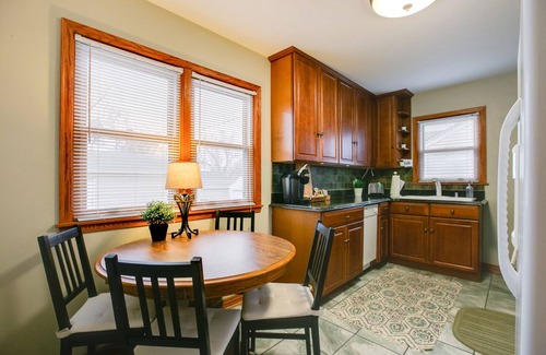 Richfield House | Discover The Sheridan House: Your Minneapolis Sanctuary!
