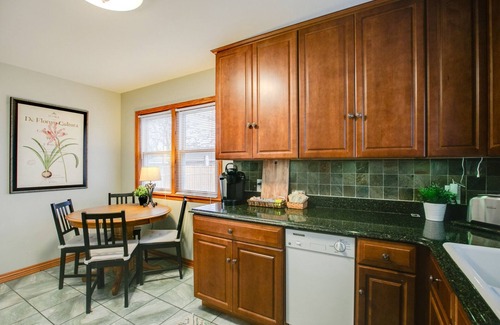 Richfield House | Discover The Sheridan House: Your Minneapolis Sanctuary!
