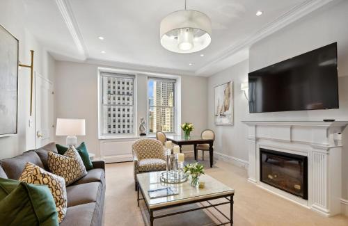 Central Park South Hotel | Experience The Sherry Netherland: 5-Star, Pet-Friendly Retreat