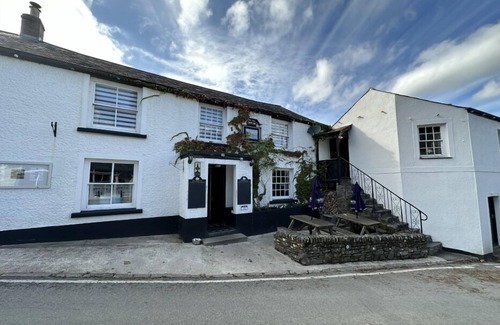 Lerryn Hotel | Discover The Ship Inn Lerryn: Family-Friendly Getaway