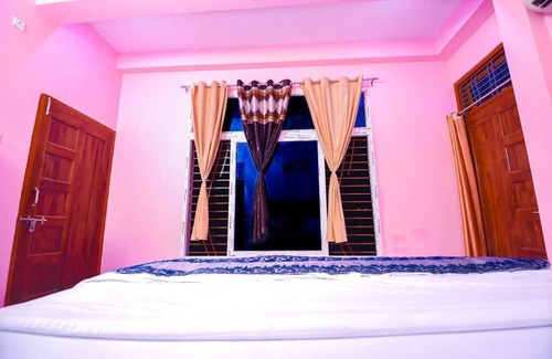 Varanasi Hotel | Discover Family-Friendly Comfort at The Shivoy Residency