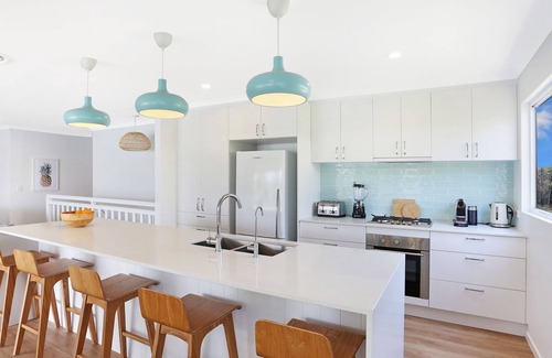 Noosa North Shore House | Pet-Friendly Shore House: Oceanfront Escape in Noosa